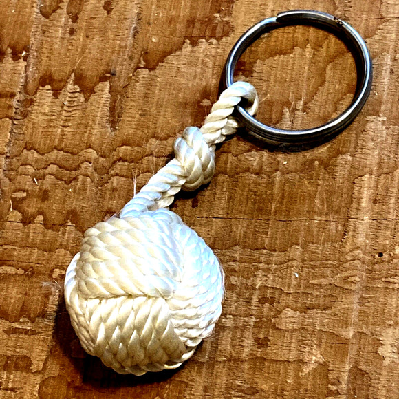 Nautical Marine Sailor's Monkey Fist Sailor Rope Knot Keychain key Ring 4" 80's - Picture 1 of 3